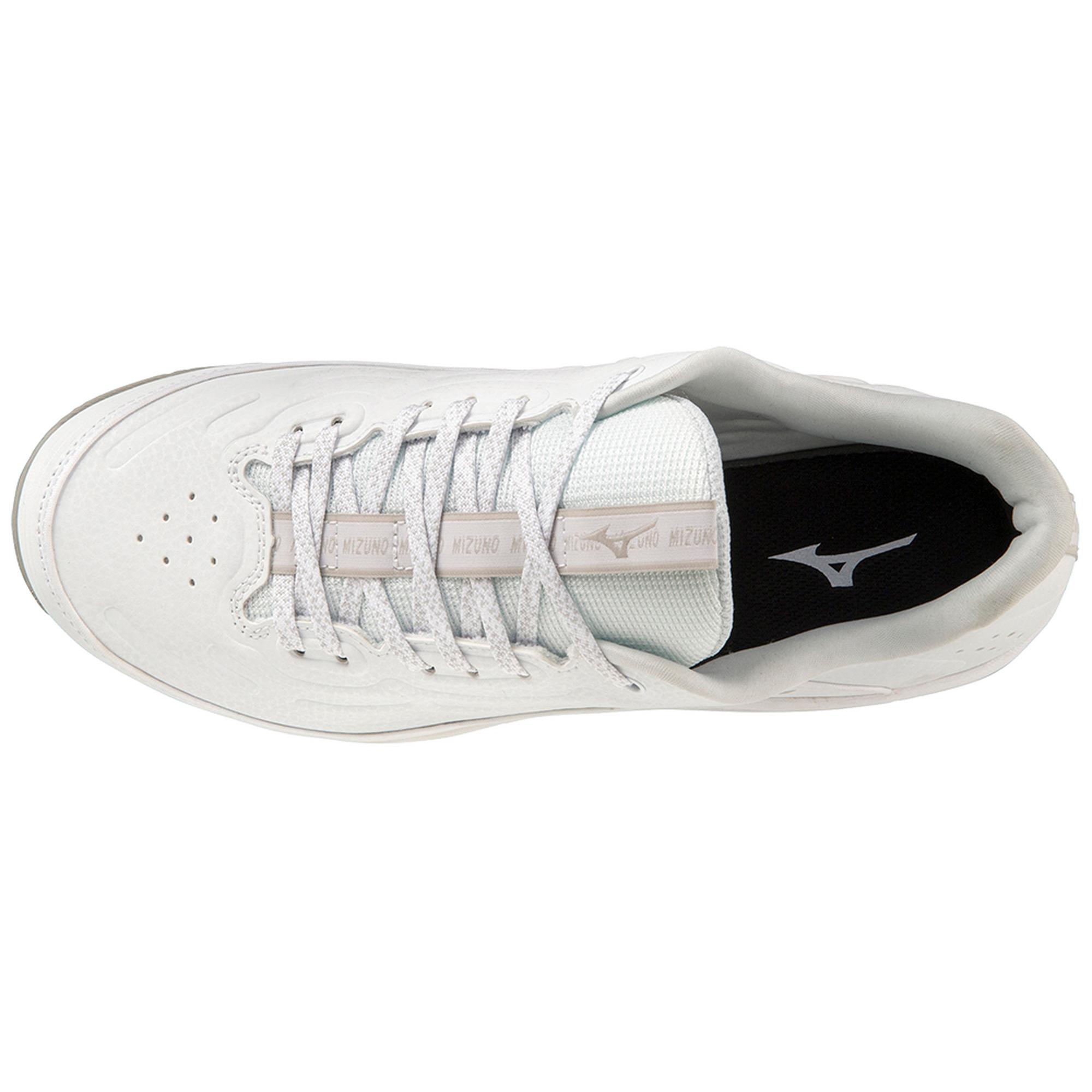 Mizuno Ambition 3 FP Low All Surface Women's Turf Shoe - Image 4